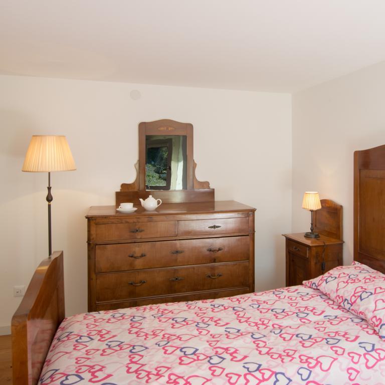 Agriturismo Borgo Titol Tramonti di Sopra Oda fotoğraf