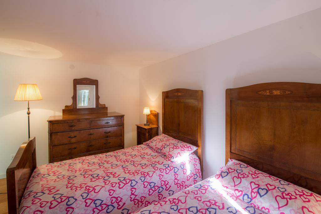 Agriturismo Borgo Titol Tramonti di Sopra Oda fotoğraf