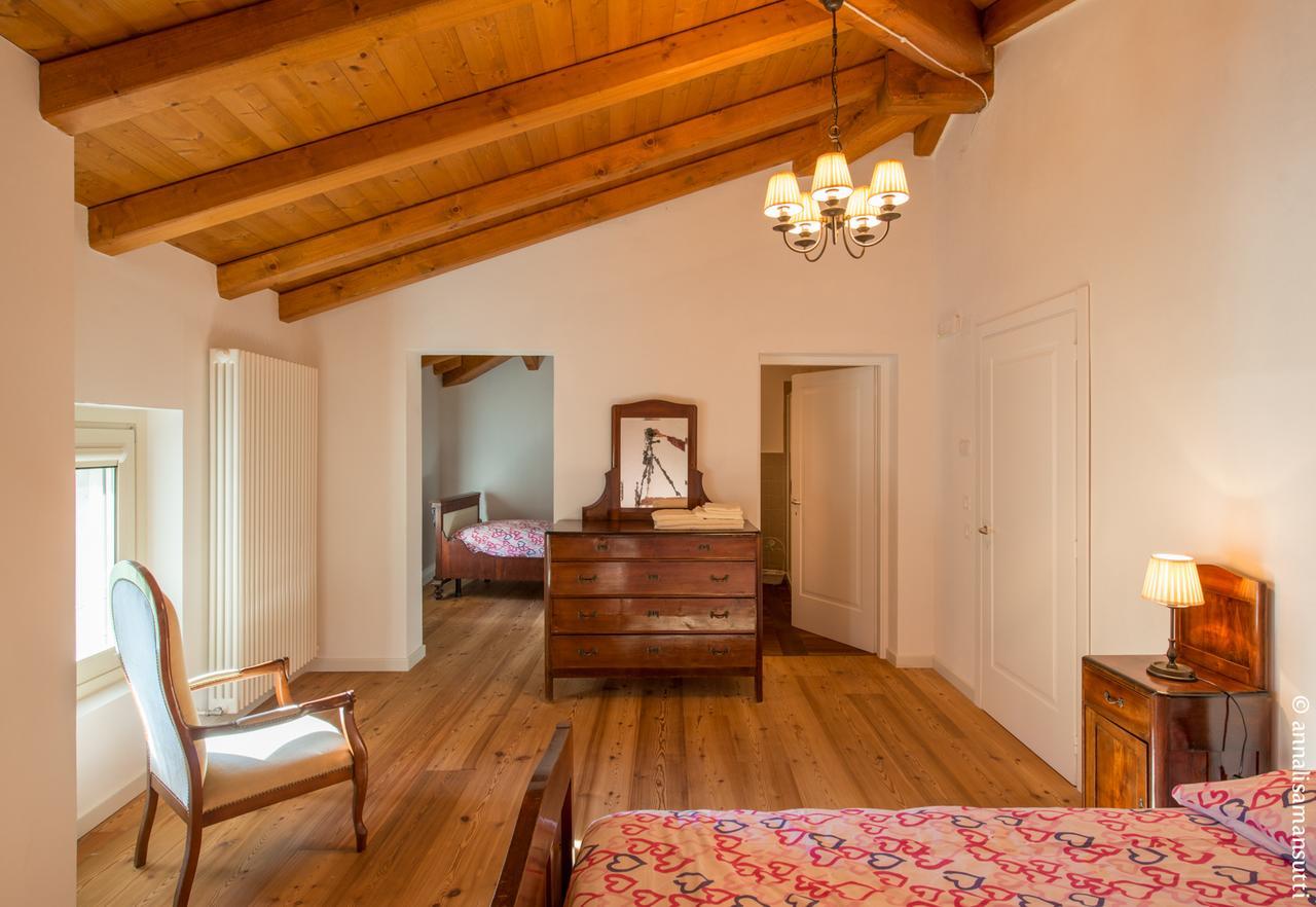 Agriturismo Borgo Titol Tramonti di Sopra Oda fotoğraf